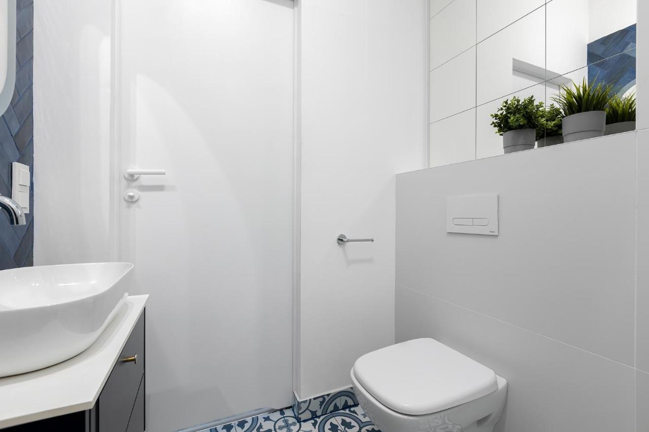 Homewell Apartments City Center Posen Exterior foto